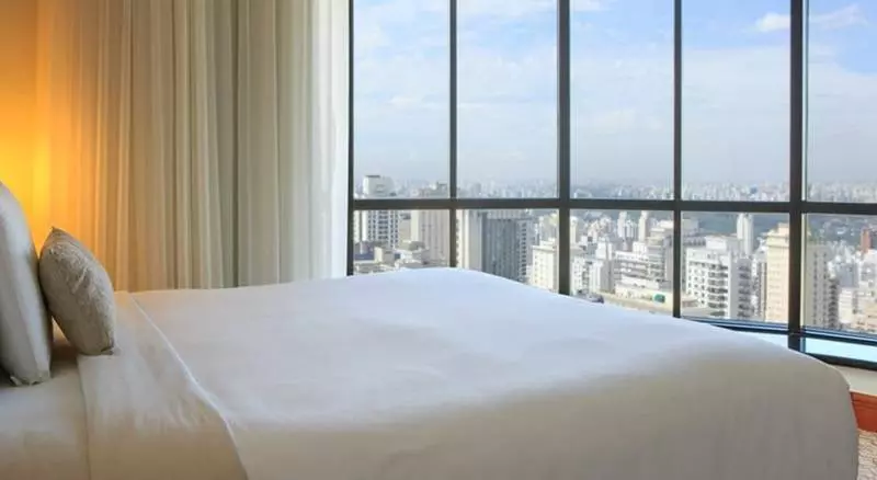 Quarto deluxe, Renaissance Sao Paulo