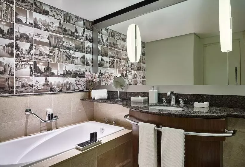 Quarto Club, Renaissance Sao Paulo