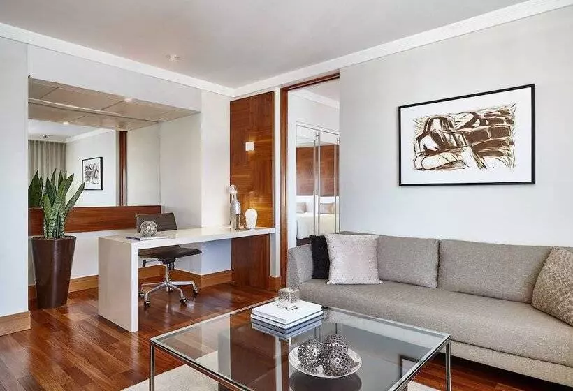 Suite Club, Renaissance Sao Paulo