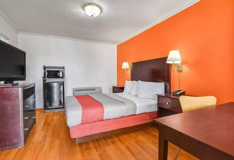 障害者適応デラックスルーム, Motel 6americus, Ga