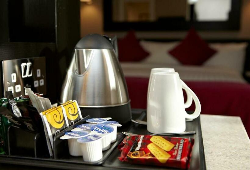 חדר קלאסי לשלושה, Ashling Hotel Dublin