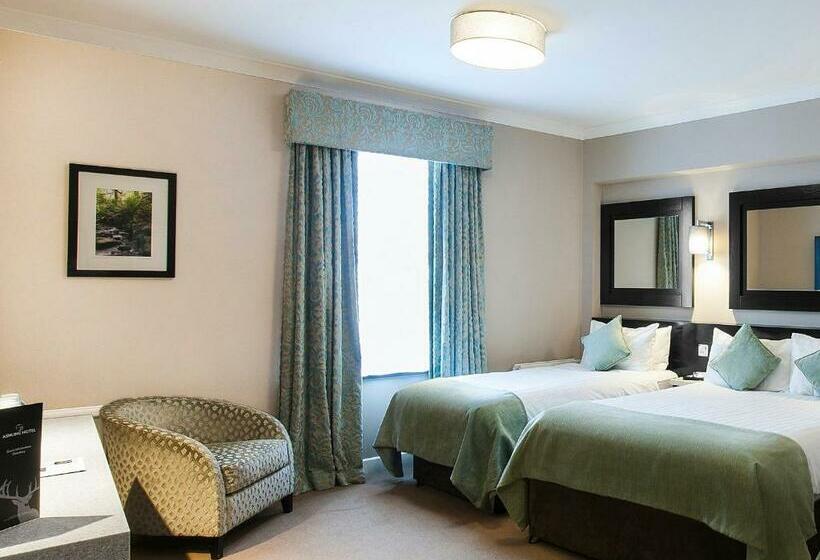 חדר קלאסי לשלושה, Ashling Hotel Dublin