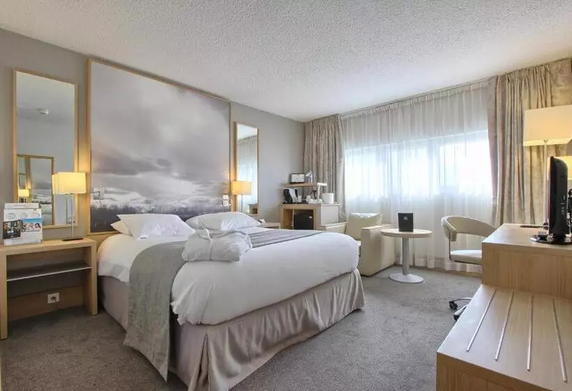 اتاق اجرایی با تخت بزرگ, Best Western Plus Paris Orly Airport