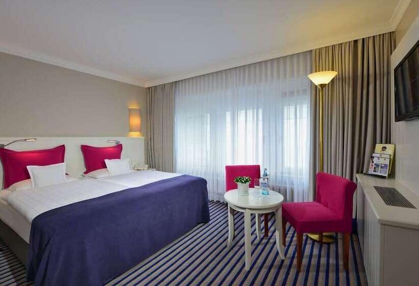 Люкс, Best Western Premier Parkhotel Kronsberg