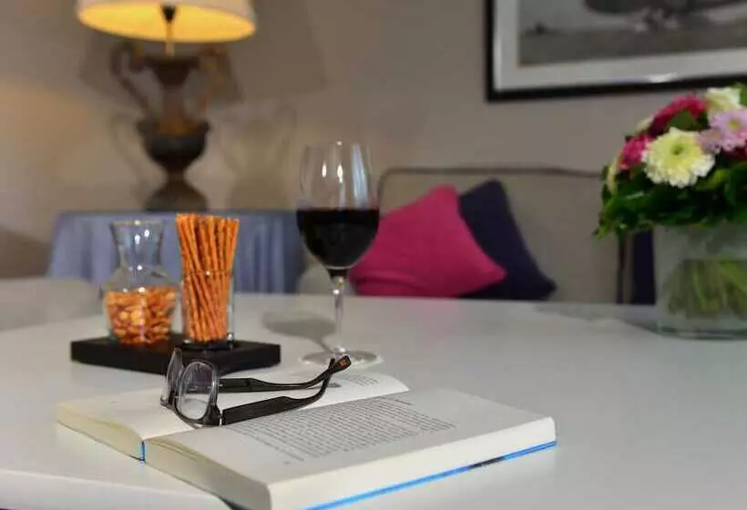 سوییت, Best Western Premier Parkhotel Kronsberg