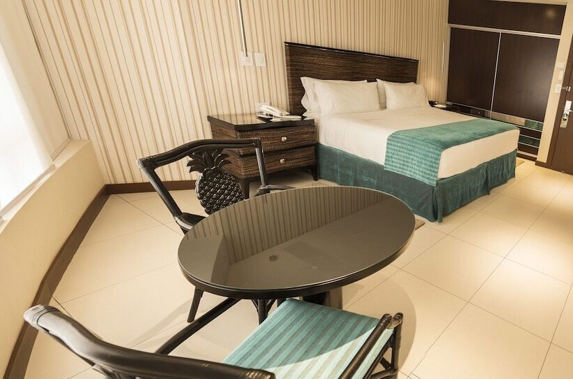 اتاق سوپریور, Camino Real