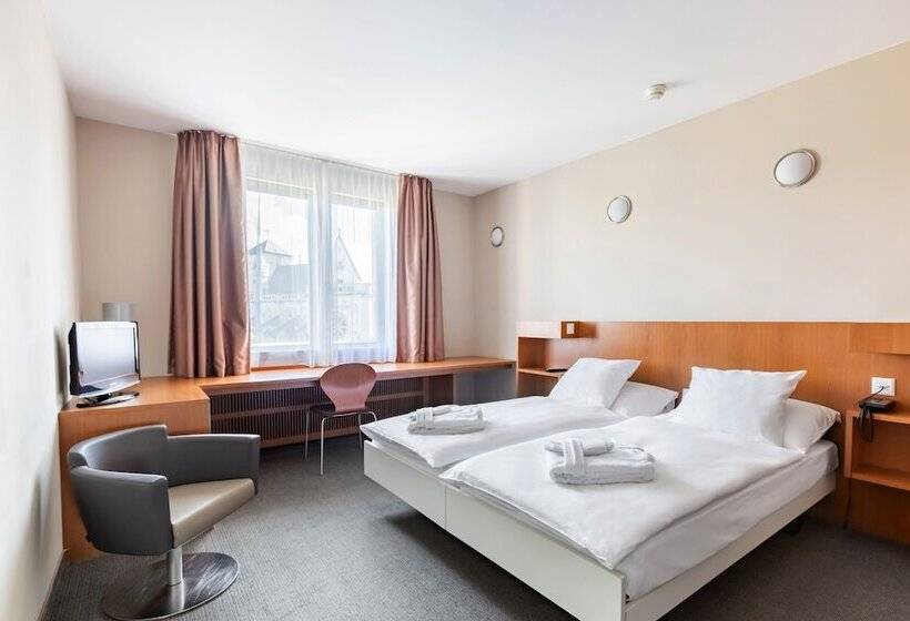 اتاق استاندارد, Cornavin