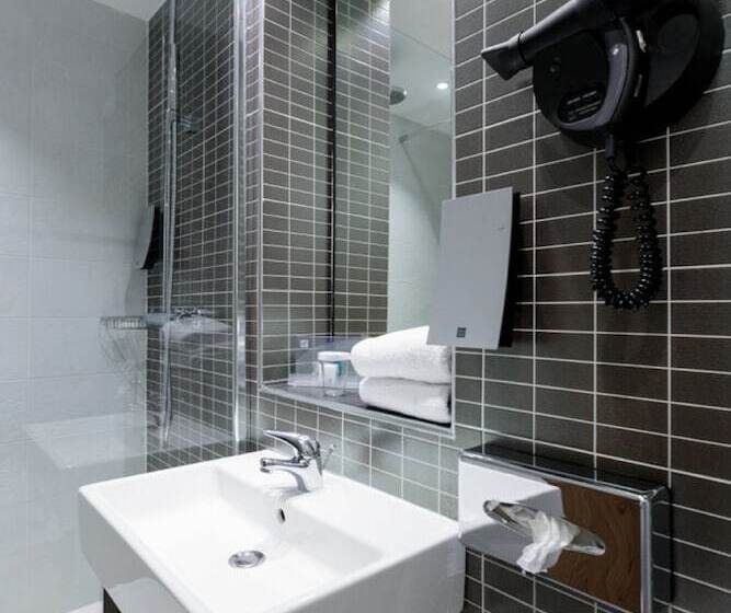 اتاق استاندارد, Holiday Inn Clermont Ferrand Centre, An Ihg