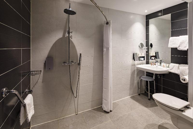 اتاق استاندارد برای معلولان, Holiday Inn Clermont Ferrand Centre, An Ihg