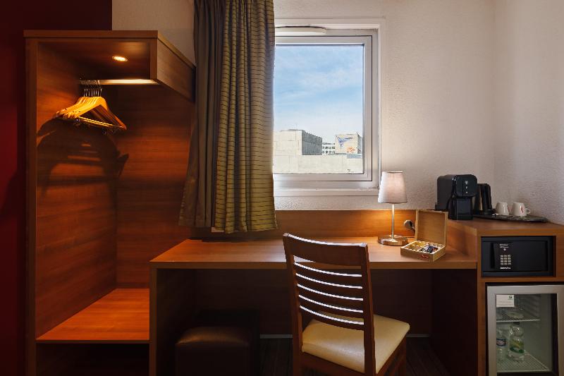 اتاق استاندارد برای معلولان, Holiday Inn Clermont Ferrand Centre, An Ihg