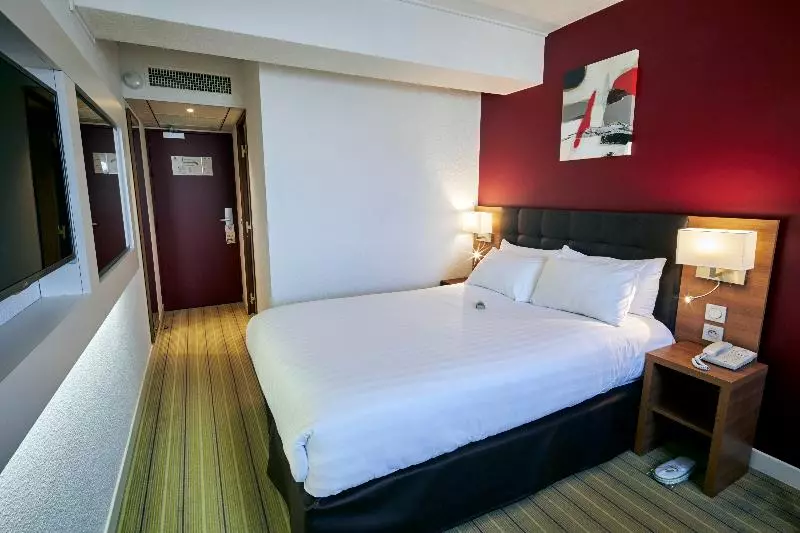 اتاق استاندارد برای معلولان, Holiday Inn Clermont Ferrand Centre, An Ihg