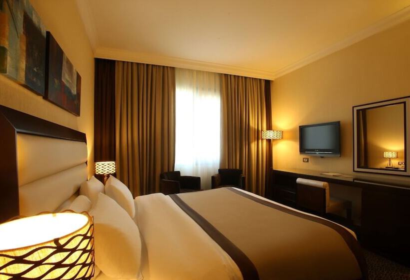 اتاق استاندارد, Lancaster Raouche