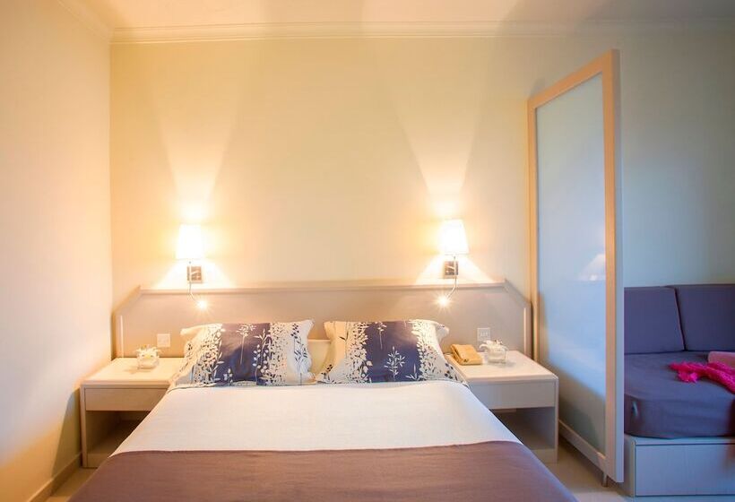 غرفة عائلية مطلّة علي البحر, Louis Imperial Beach