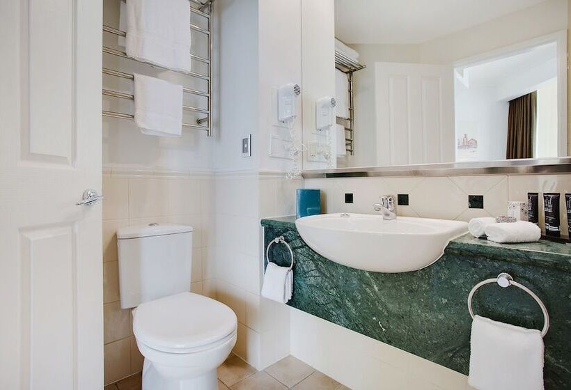 إستوديو ديلوكس, Mantra Legends