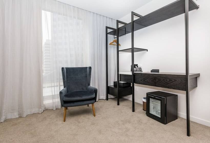 スタンダードルーム, Quay Perth