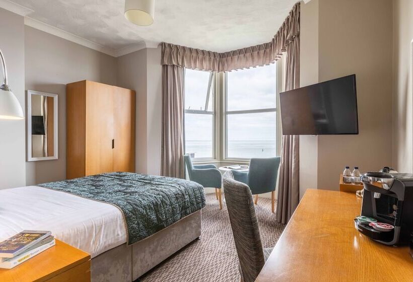 Номер Superior, The County