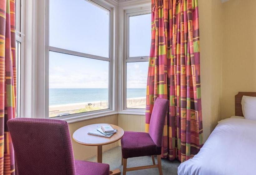 Семейный Номер, The County