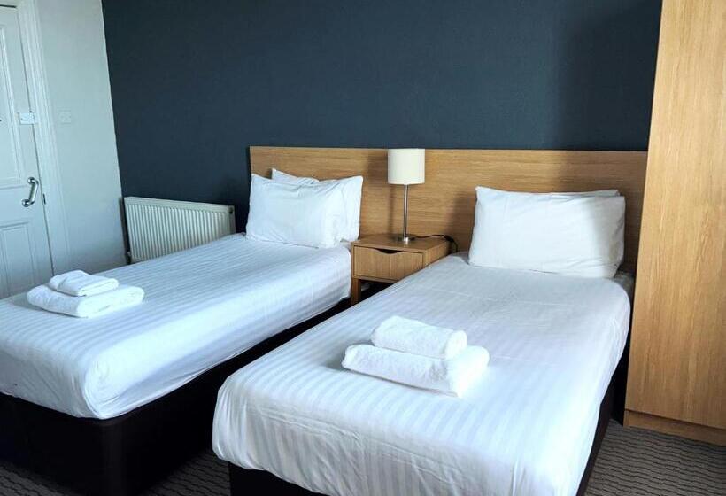 Номер Стандарт, The County