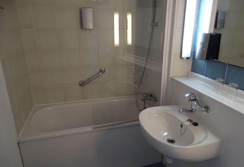 标准三人间, Value Stay Bruges