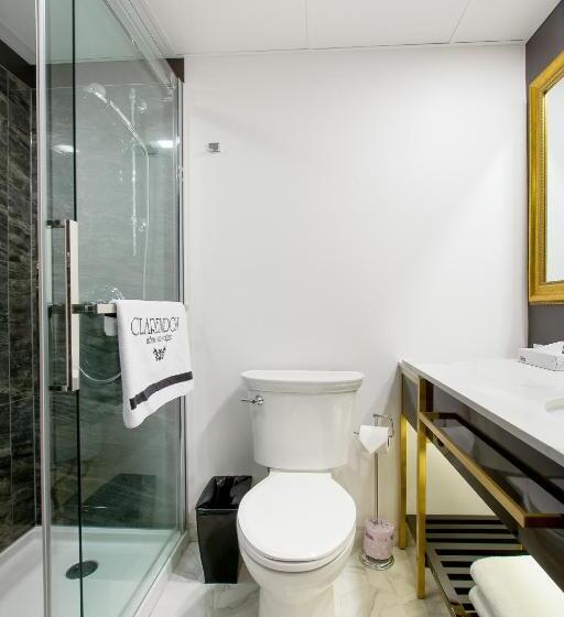 اتاق استاندارد, Clarendon