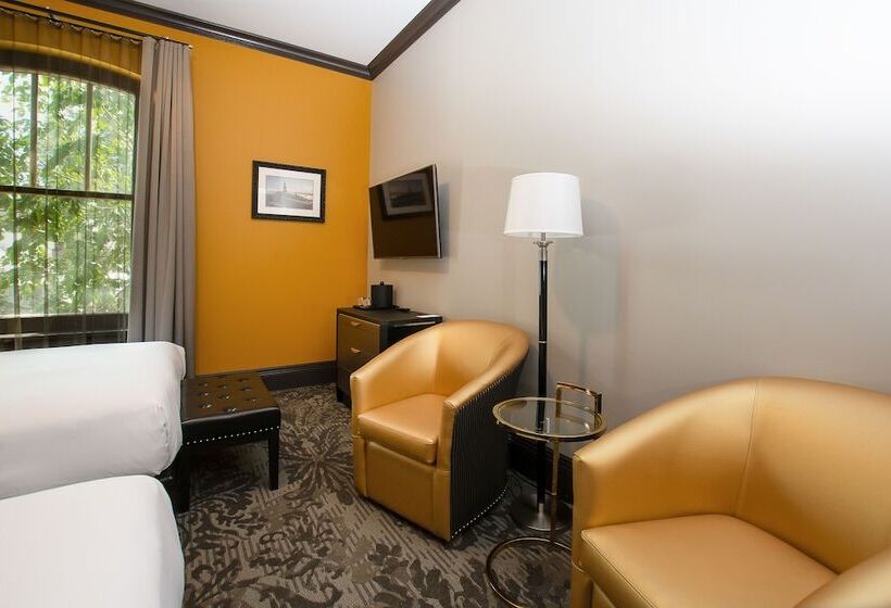 اتاق استاندارد با 2 تخت دوبل, Clarendon