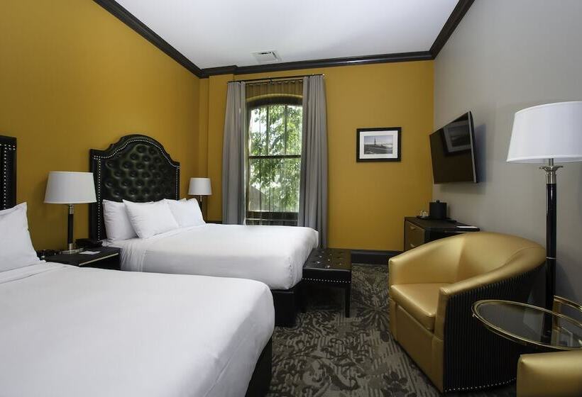 اتاق استاندارد با 2 تخت دوبل, Clarendon