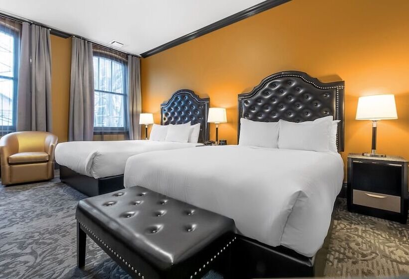 اتاق سوپریور, Clarendon