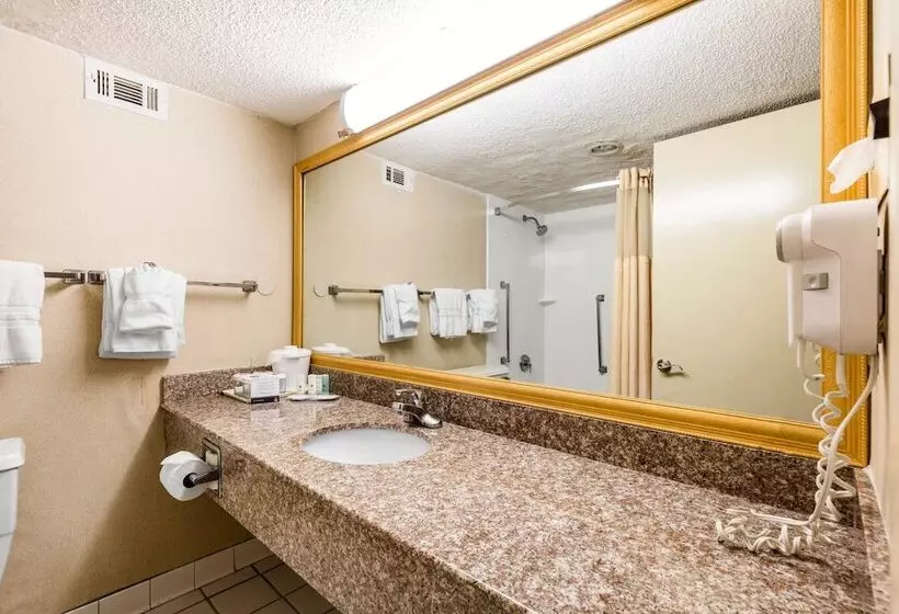 Standard-huone 2 Parivuodetta, Travelodge By Wyndham Williamsburg I 64
