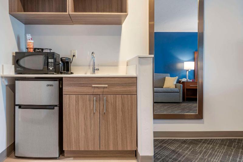 キングサイズベッドのスイートルーム, Comfort Inn & Suites Beaver   Interstate 15 North