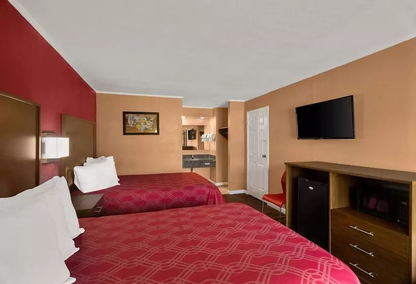 ２ダブルベッドのスタンダードルーム, Econo Lodge Cornersville