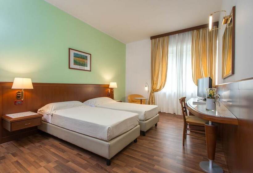 古典房间, Europa