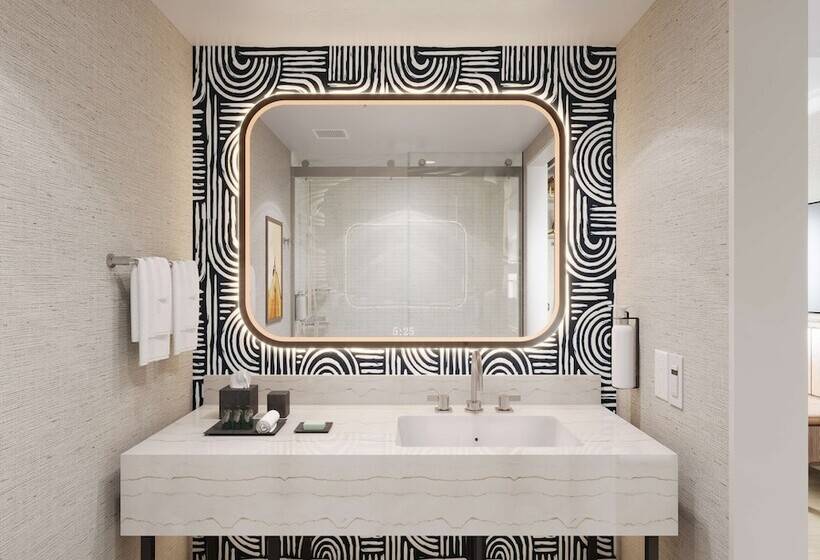 스위트, Hyatt Regency Irvine