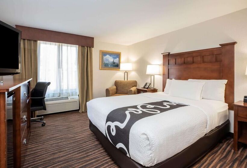 Люкс, La Quinta Inn By Wyndham Bend