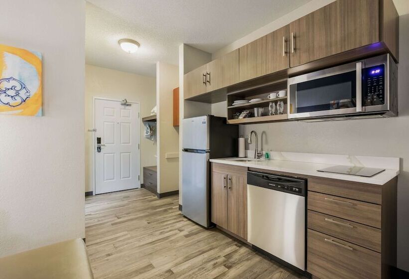 Люкс, Mainstay Suites Joliet I55