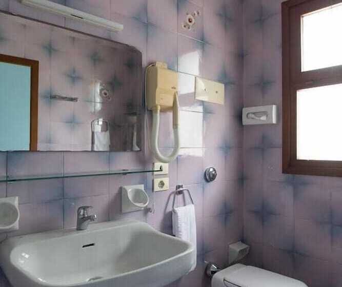 标准间侧面带海景, Monaco & Quisisana