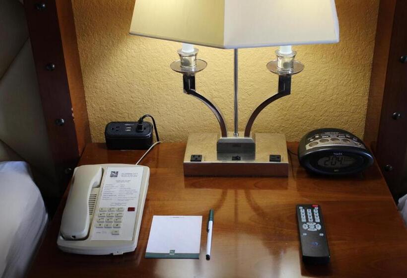 스탠다드 내측 룸, Quality Inn Florida City  Gateway To The Keys