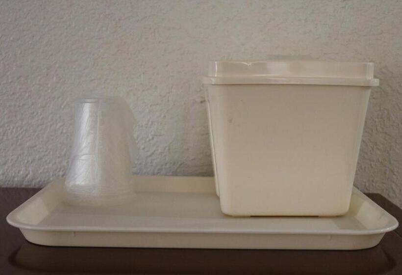 장애인을 위한 스탠다드 룸, Quality Inn Florida City  Gateway To The Keys