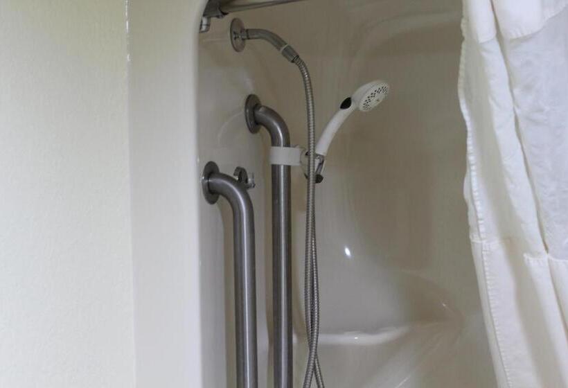 장애인을 위한 스탠다드 룸, Quality Inn Florida City  Gateway To The Keys