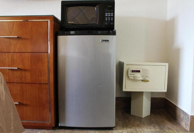 스탠다드 룸 킹사이즈 침대, Quality Inn Florida City  Gateway To The Keys