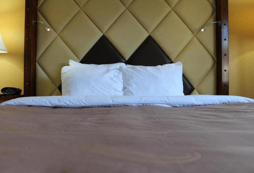 장애인을 위한 킹사이즈 침대 스탠다드 룸, Quality Inn Florida City  Gateway To The Keys