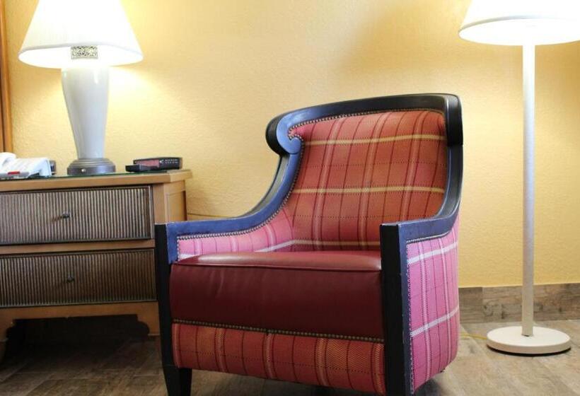 장애인을 위한 스탠다드 룸, Quality Inn Florida City  Gateway To The Keys