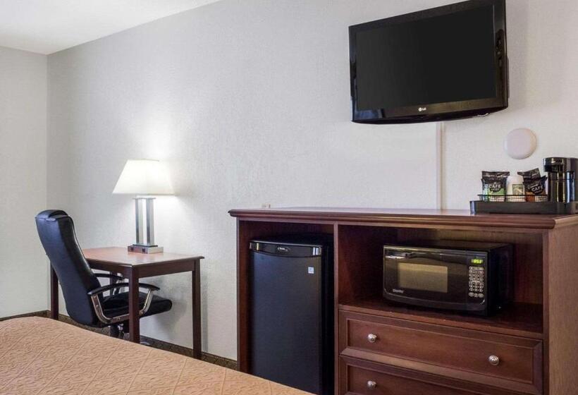 غرفة قياسية سرير كينج, Quality Inn Oacoma   Chamberlain