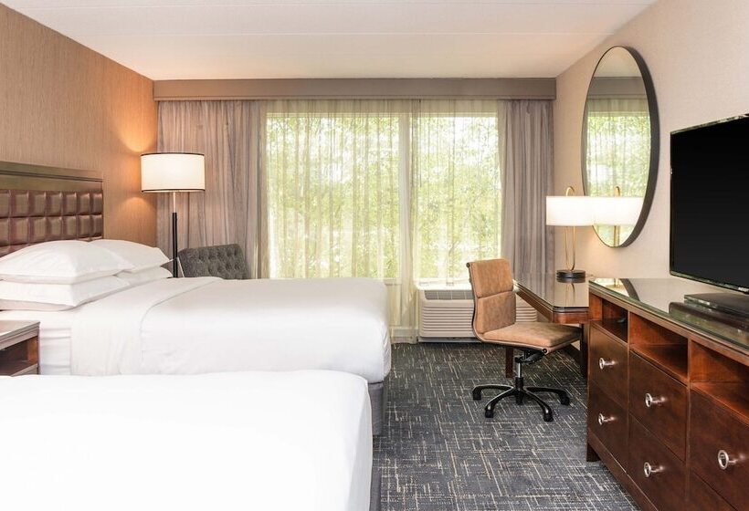 디럭스 룸, Sheraton Ann Arbor