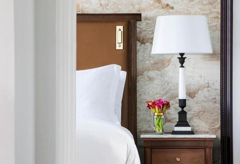 带大床的俱乐部房间, The Ritz Carlton New York, Central Park