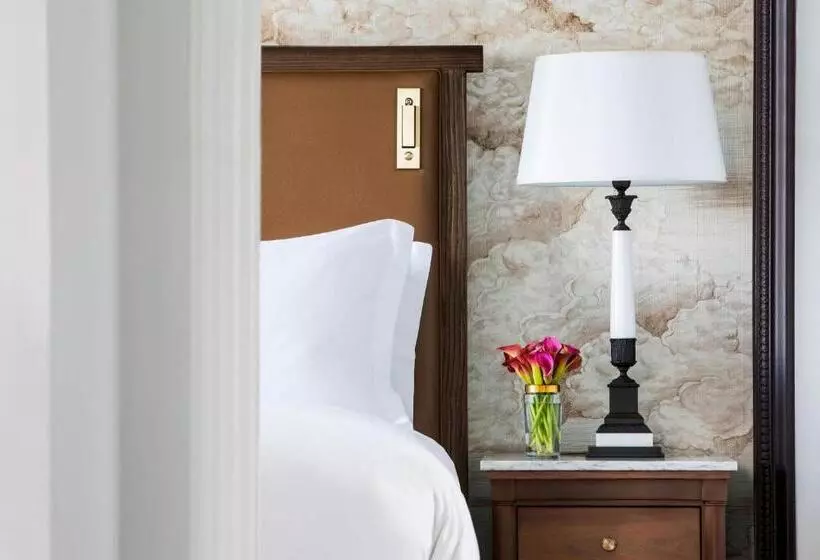Deluxe-huone Sisäpuolella, The Ritz Carlton New York, Central Park