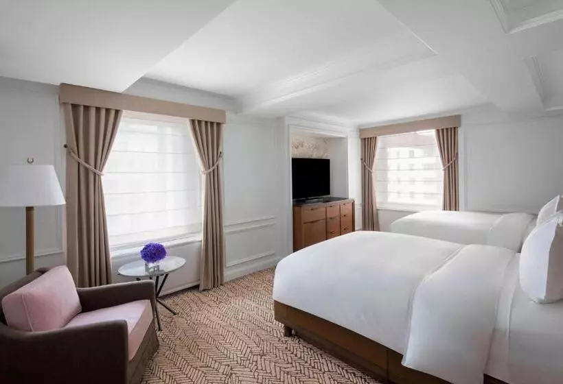 Deluxe-huone Sisäpuolella, The Ritz Carlton New York, Central Park
