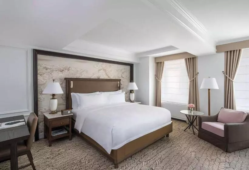 Superior-huone King-vuode, The Ritz Carlton New York, Central Park