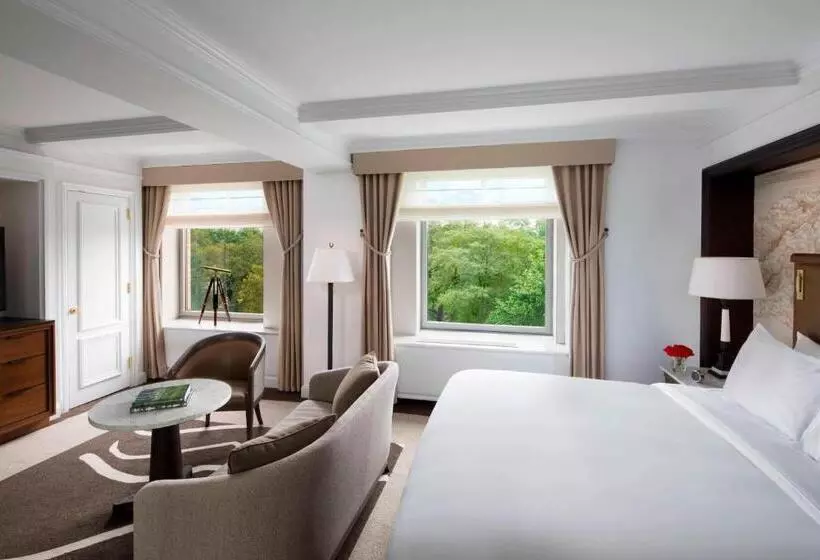 Club Room King Bed, The Ritz Carlton New York, Central Park