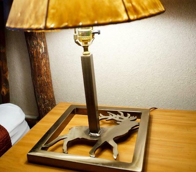 غرفة قياسية, Antler Inn