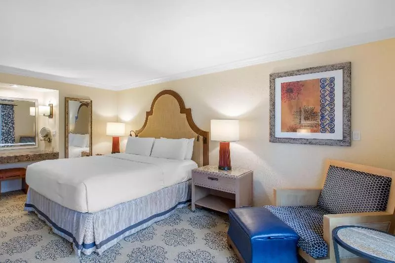 キングサイズベッドのスタンダードルーム, Omni La Costa Resort & Spa Carlsbad